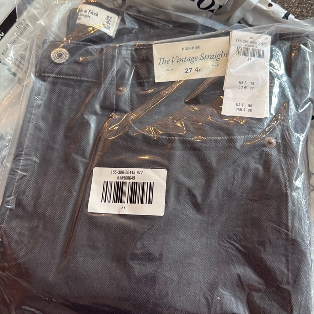 Abercrombie High Rise Vintage Straight Jeans